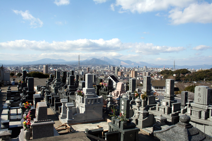 明野霊苑